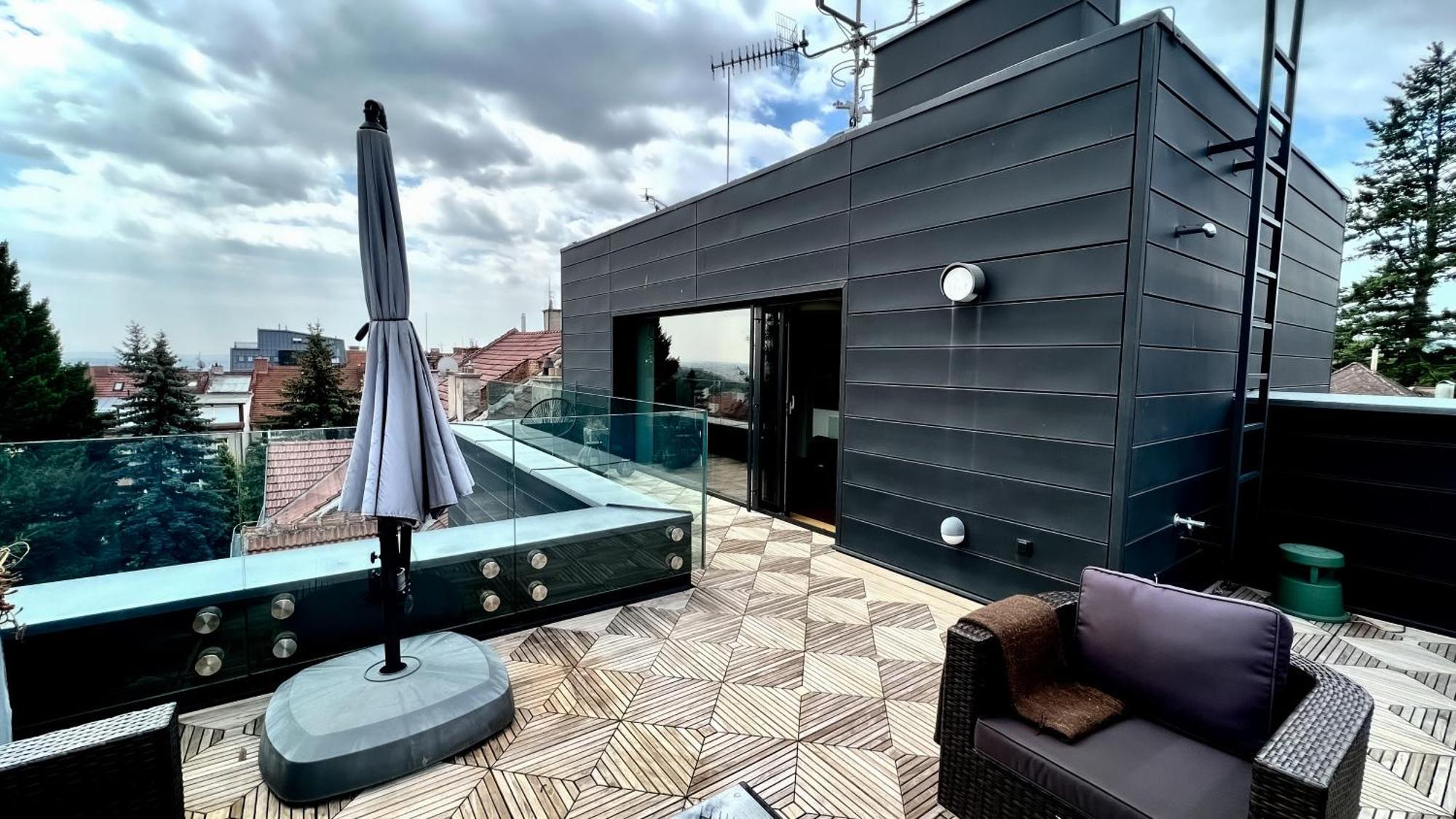 Apartman Se Saunou A Terasou S Vyhledem Na Brno Exterior photo